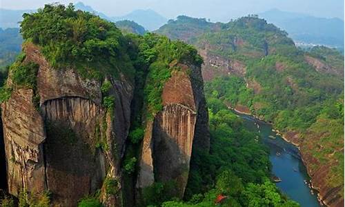 武夷山十天的天气预报_武夷山景区天气30天查询